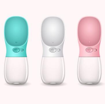 Botella de Agua Portátil para Mascotas con Copa Integrada